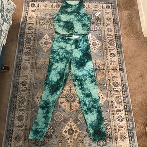 Old Navy Teal and Black workout set sz S
